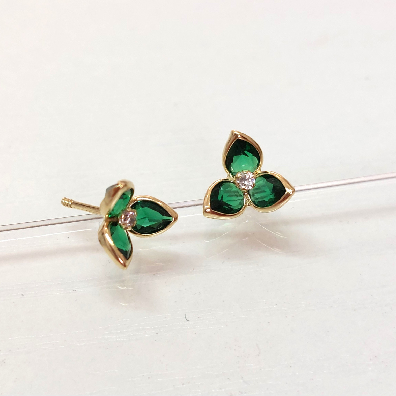 Pendientes TRILIO Verde